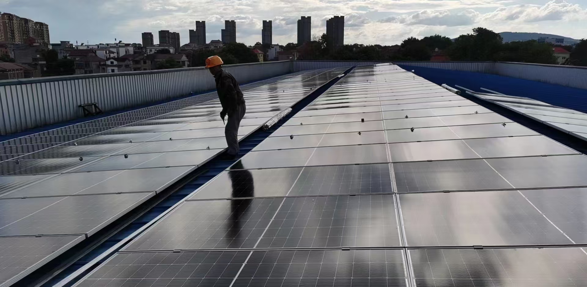 电动汽车充电桩